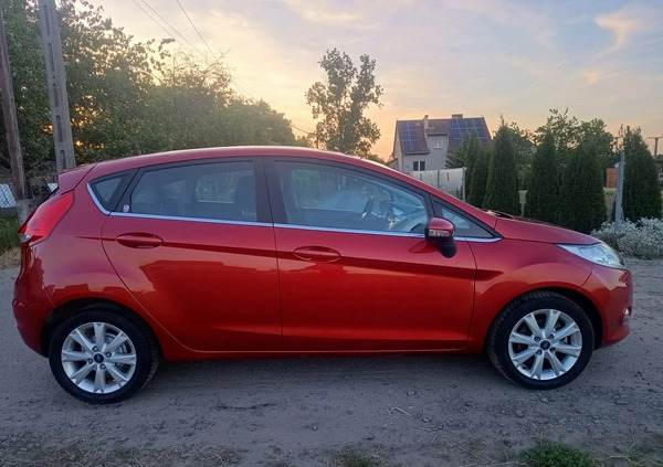 Ford Fiesta cena 18990 przebieg: 125200, rok produkcji 2009 z Sulechów małe 211